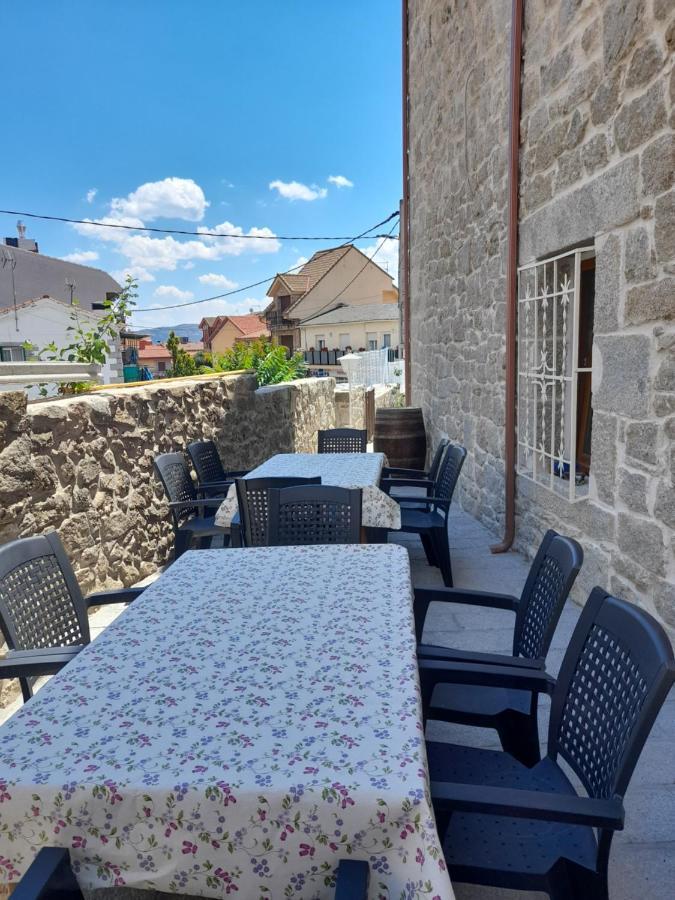 Casa Rural Del Tio Maino Becerril de la Sierra Dış mekan fotoğraf